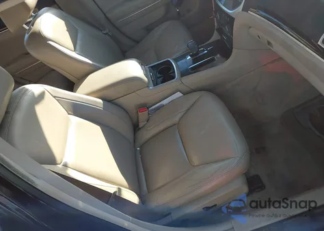 2013 Chrysler 300 Motown z USA, uszkodzony, nr VIN 2C3CCARG7DH644658